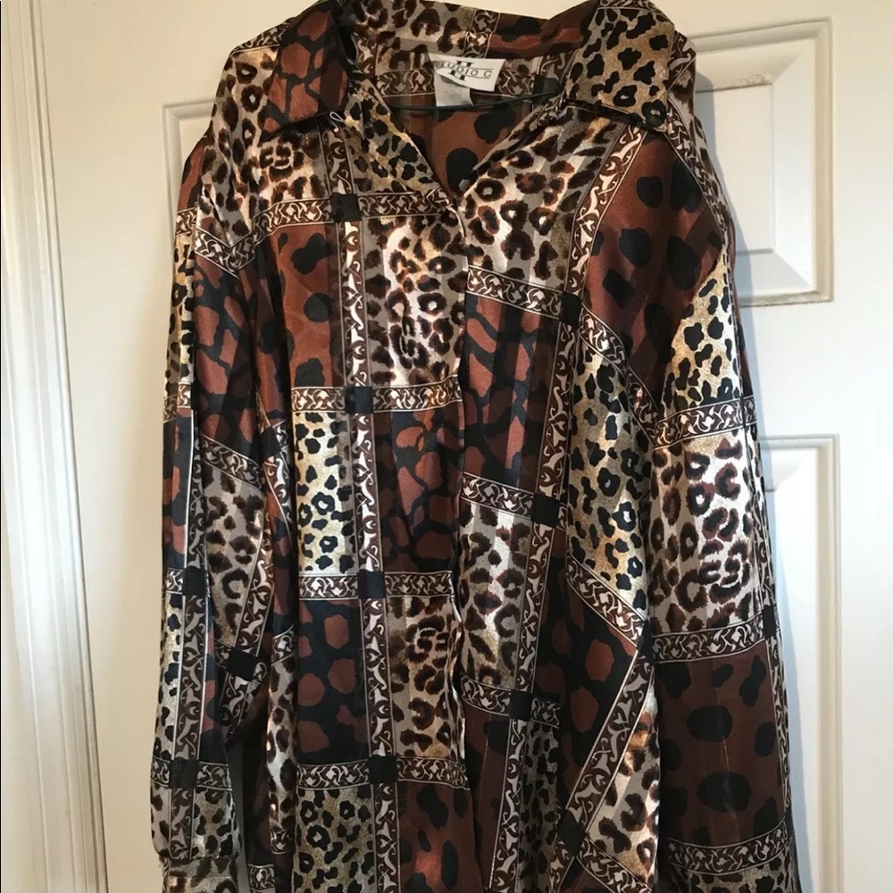 Studio C II Women's Plus Size 22 Multi Animal Print Shirt Blouse Button Front